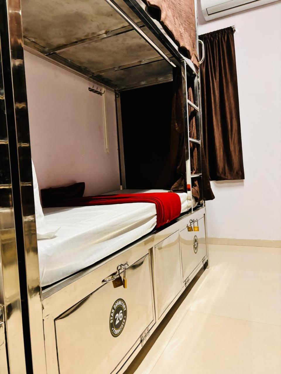 Apartament Star *
